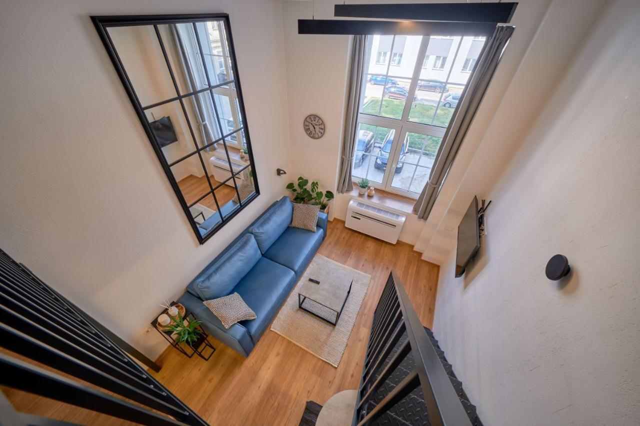 Queen Barbora Central Lofts คอนัส ภายนอก รูปภาพ