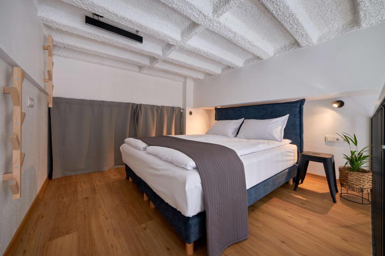 Queen Barbora Central Lofts คอนัส ภายนอก รูปภาพ