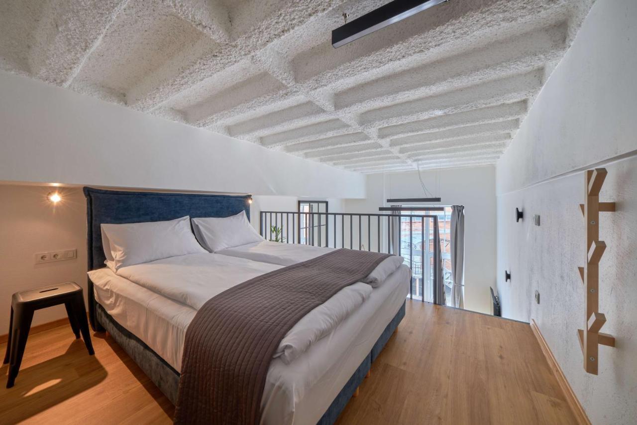 Queen Barbora Central Lofts คอนัส ภายนอก รูปภาพ