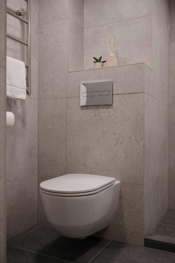 Queen Barbora Central Lofts คอนัส ภายนอก รูปภาพ