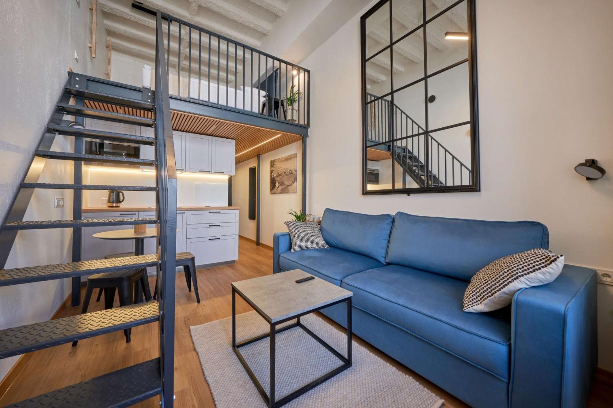 Queen Barbora Central Lofts คอนัส ภายนอก รูปภาพ