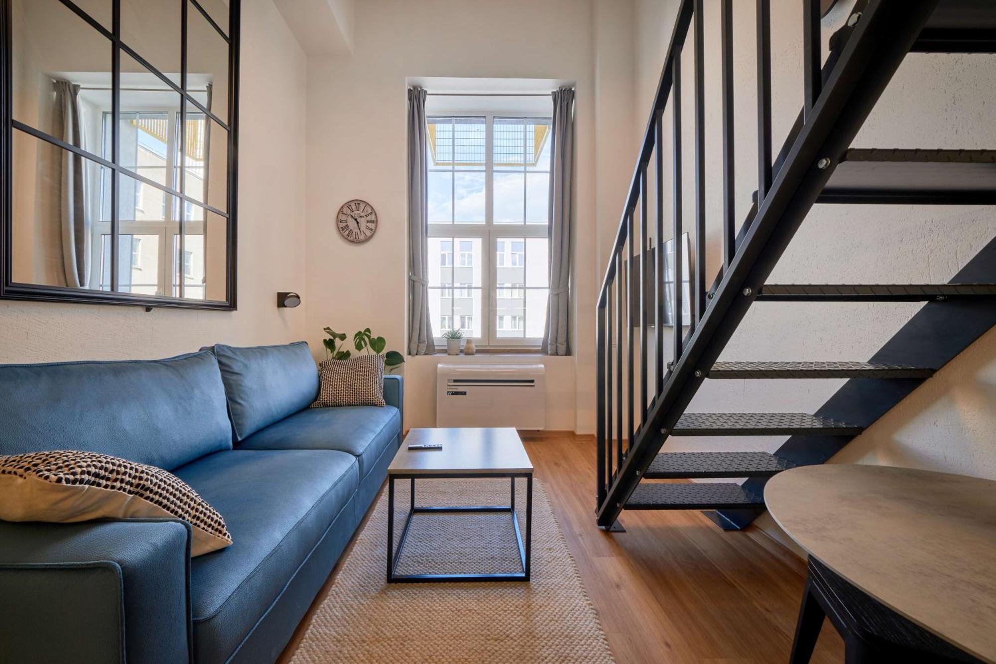 Queen Barbora Central Lofts คอนัส ภายนอก รูปภาพ